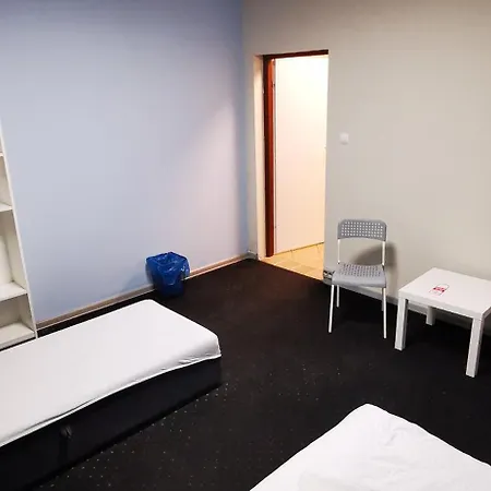 Auberge de jeunesse Powstaniec Wola - Private *